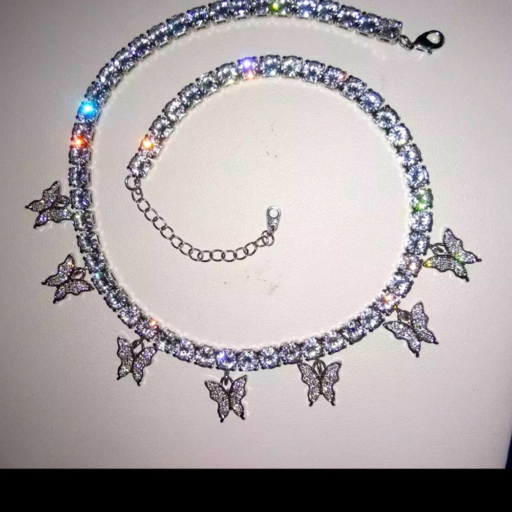 Butterfly Tennis necklace (NEW)